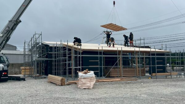 【大型パネル施工事例】